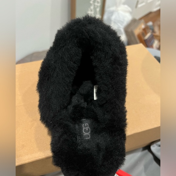 Size 9 UGG Platform Disquette - Picture 2 of 9